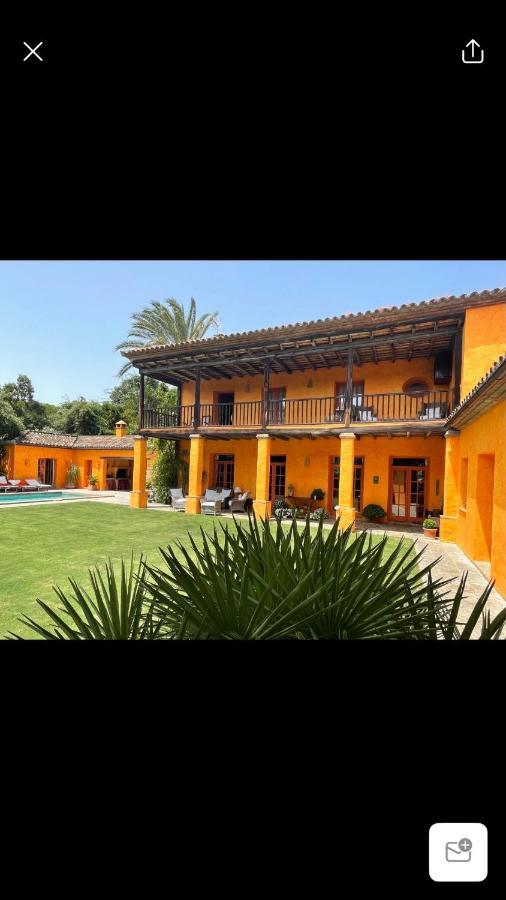 La Dulcinea Bed & Breakfast Sotogrande Exterior photo